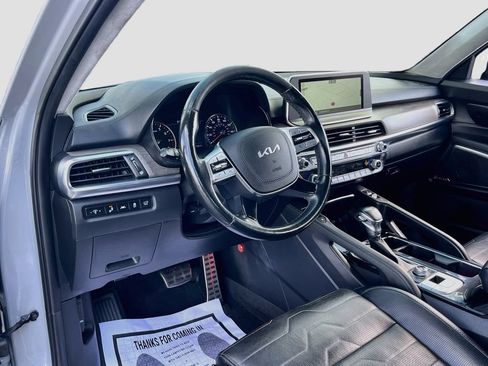 Used 2022 Kia Telluride SX w/ SX Prestige Package AWD/4WD image 9