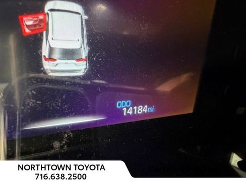 Used 2023 Toyota RAV4 LE AWD/4WD image 14