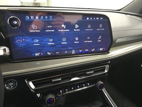 New 2026 Chevrolet Traverse LT image 12