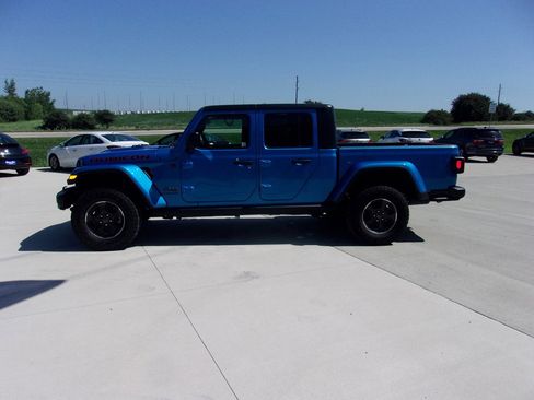 Used 2021 Jeep Gladiator Rubicon image 6