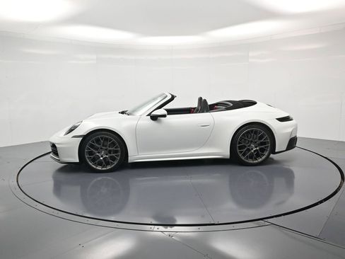 Certified 2025 Porsche 911 Carrera RWD image 2