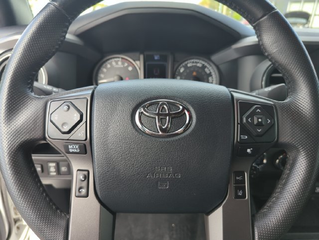Used 2019 Toyota Tacoma TRD Off-Road AWD/4WD image 42