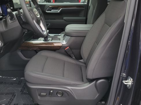 New 2026 GMC Sierra 1500 Elevation w/ Preferred Package image 9