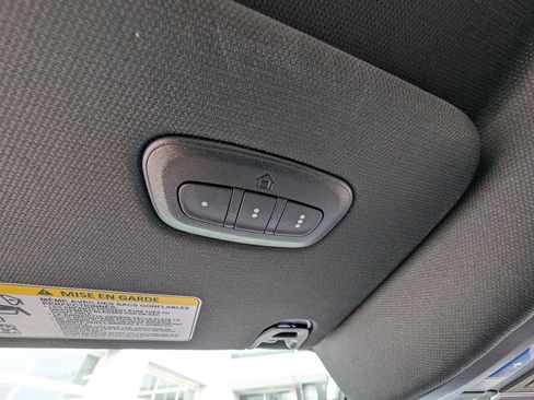 New 2026 RAM 1500 4x4 Crew Cab image 32