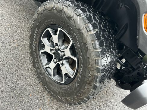 Used 2021 Jeep Wrangler Rubicon w/ Cold Weather Group image 15