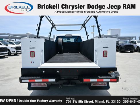 Used 2018 RAM 5500 Tradesman w/ Payload Upgrade Package RWD image 10