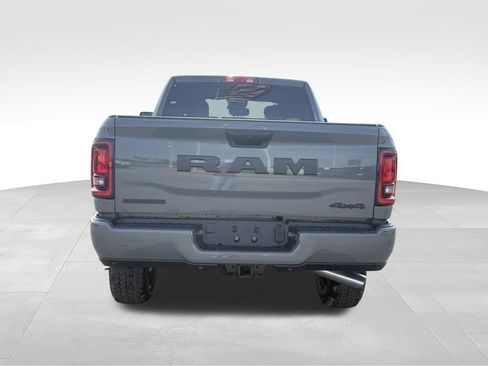 New 2026 RAM 2500 Big Horn AWD/4WD image 5