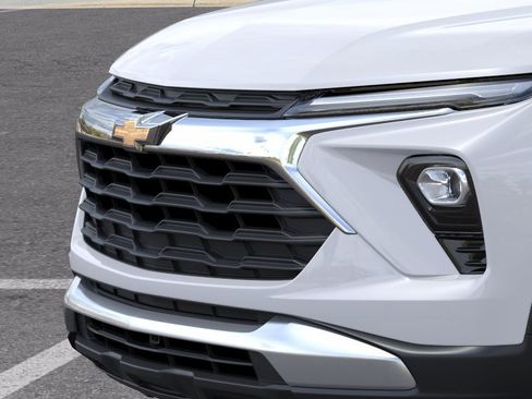 New 2026 Chevrolet TrailBlazer LT FWD image 15