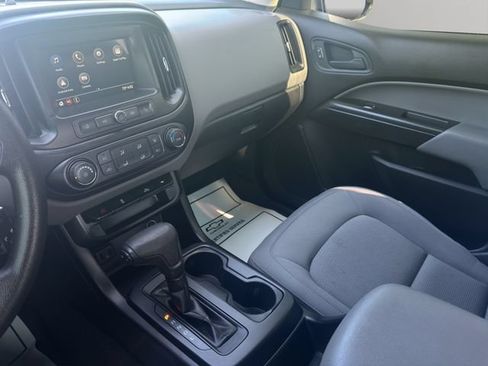 Used 2019 Chevrolet Colorado W/T w/ WT Convenience Package AWD/4WD image 16