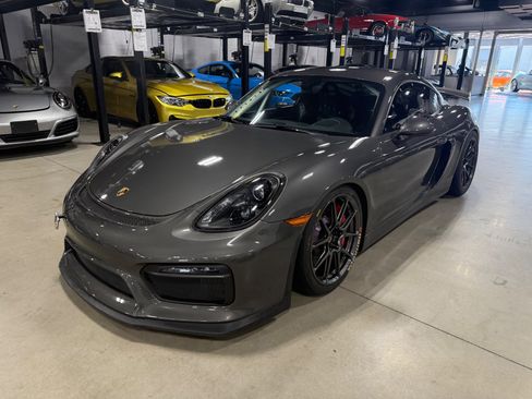 Used 2016 Porsche Cayman GT4 image 1