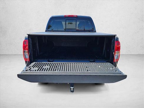 Used 2019 Nissan Frontier SV AWD/4WD image 6