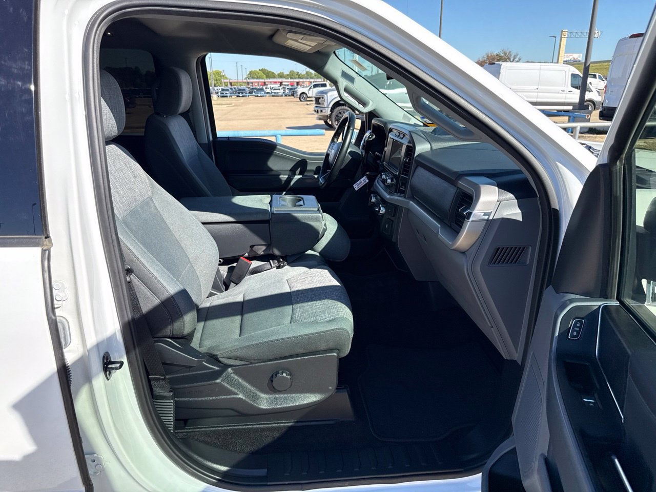 Used 2022 Ford F150 XLT w/ Equipment Group 301A Mid RWD image 13