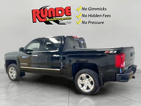 Used 2018 Chevrolet Silverado 1500 LTZ Z71 w/ LTZ Plus Package AWD/4WD image 4
