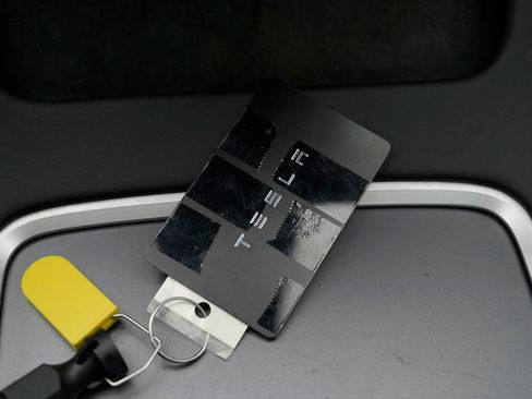 Used 2023 Tesla Model Y Long Range image 59