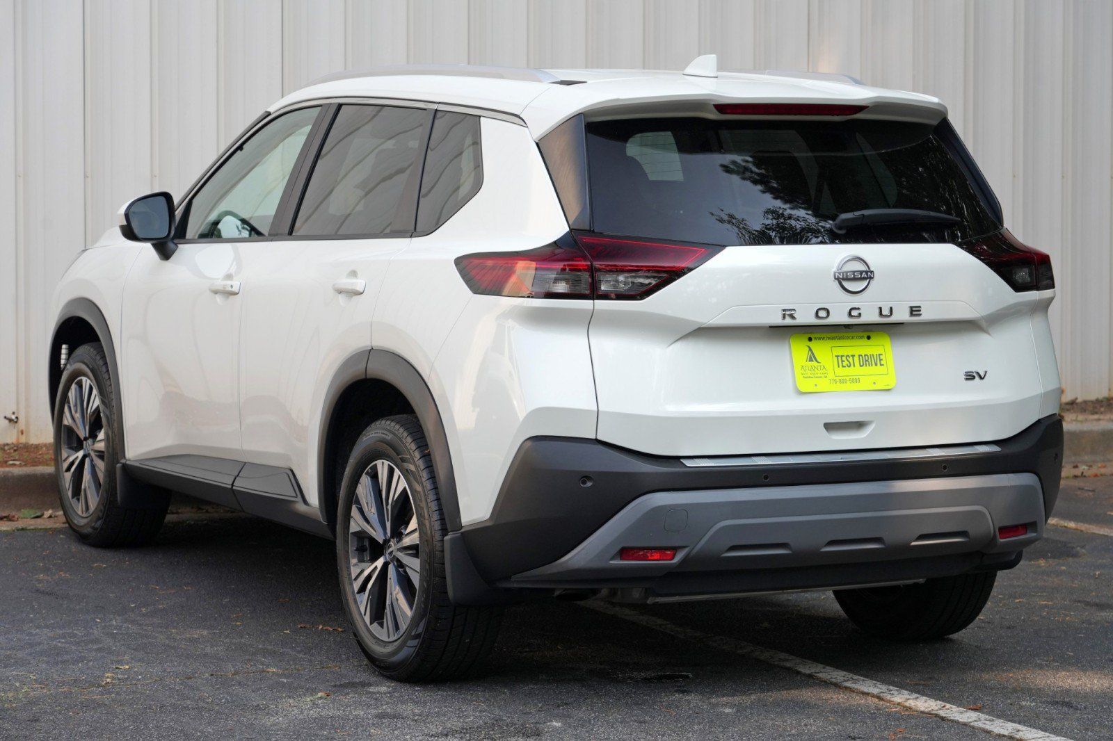 Used 2023 Nissan Rogue SV w/ SV Premium B Package FWD image 44