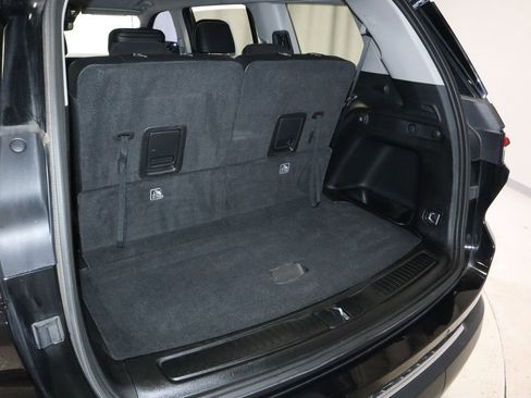 Used 2022 Jeep Grand Cherokee L Limited image 17