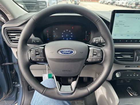 New 2026 Ford Escape Base image 17