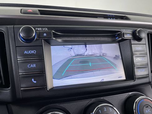 Used 2017 Toyota RAV4 LE w/ All Weather Liner Package AWD/4WD image 15