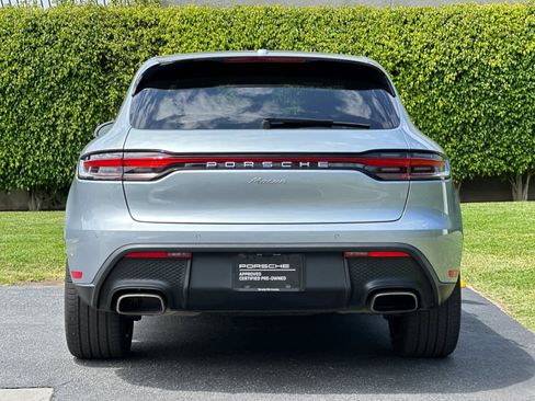 Certified 2025 Porsche Macan AWD/4WD image 7