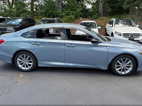 Used 2022 Honda Accord Sport image 8