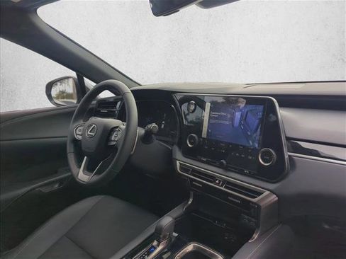 Used 2025 Lexus RX 350 FWD w/ Technology Package image 23