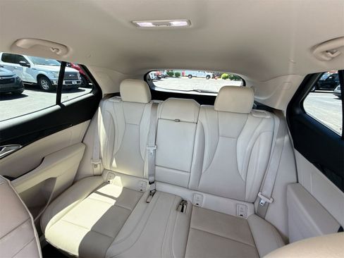 Used 2023 Buick Envision Essence image 23