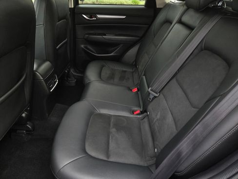 Used 2019 MAZDA CX-5 Touring FWD image 11
