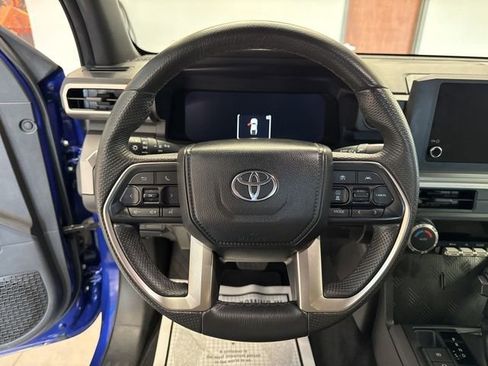 Used 2024 Toyota Tacoma TRD Sport image 26