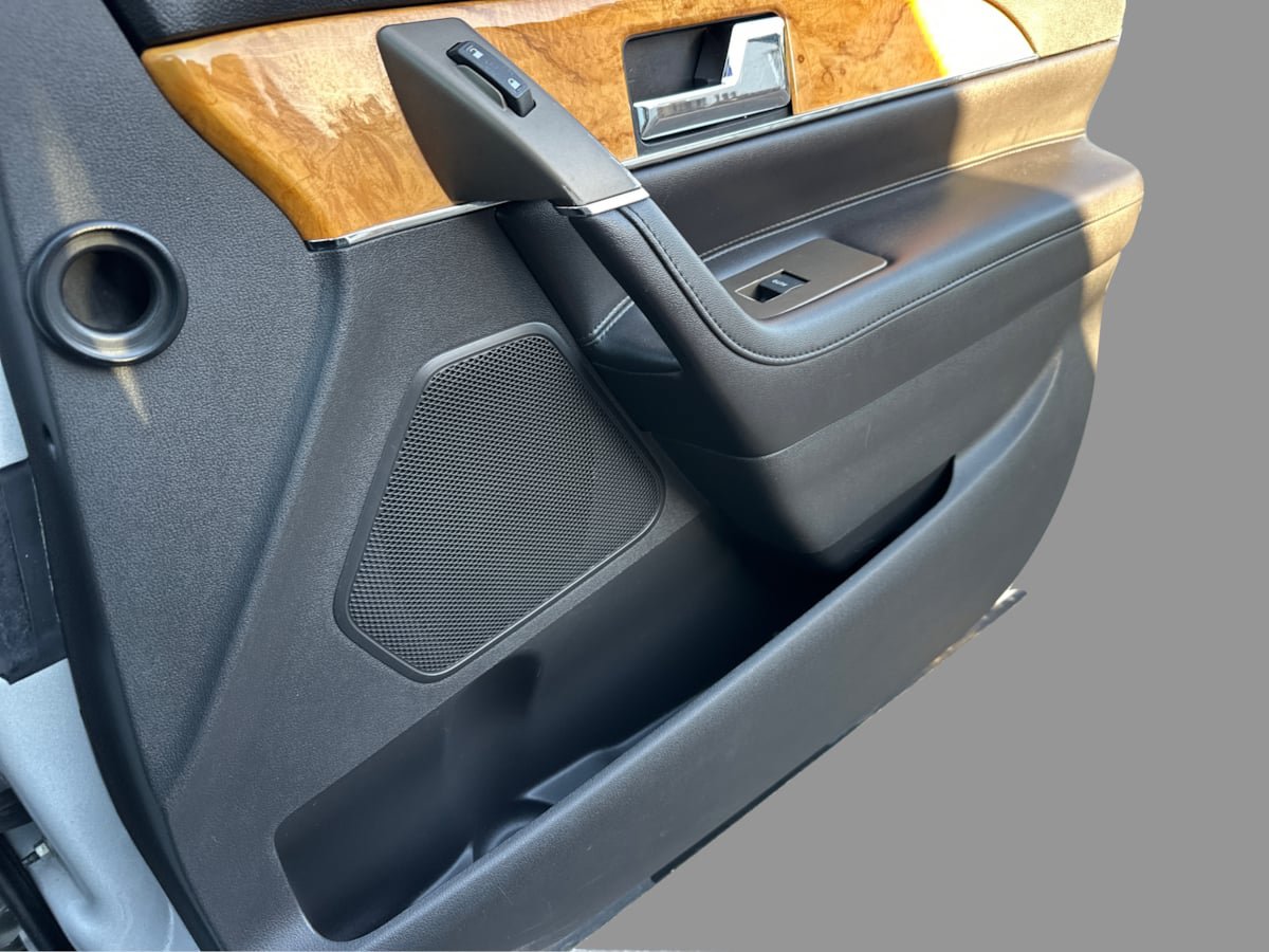 Used 2013 Lincoln MKX AWD image 26