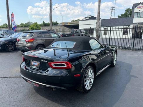 Used 2020 FIAT 124 Spider Lusso RWD image 6