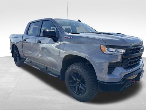 Used 2024 Chevrolet Silverado 1500 LT Trail Boss AWD/4WD image 6
