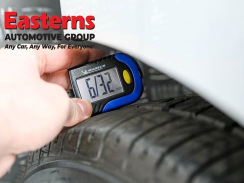 Used 2020 Hyundai Ioniq Limited image 25