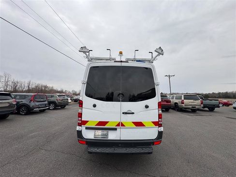 Used 2012 Mercedes-Benz Sprinter 2500 w/ Additional Battery Pkg image 18