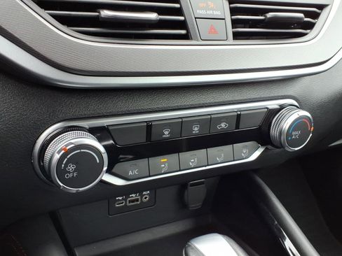 Used 2025 Nissan Altima 2.5 SR image 15