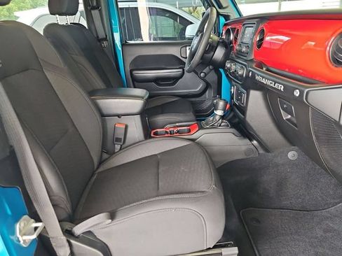 Used 2020 Jeep Wrangler Sport AWD/4WD image 27
