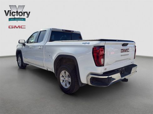 Used 2024 GMC Sierra 1500 SLE w/ Preferred Package image 11