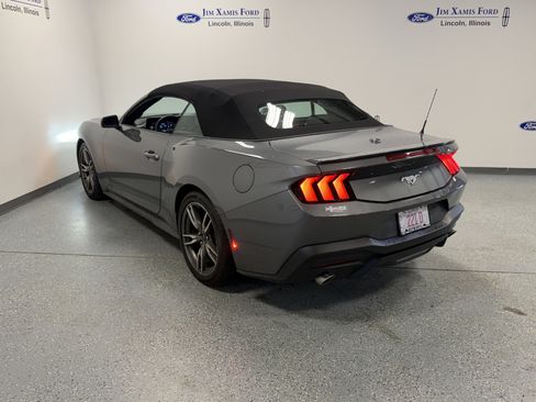 Used 2025 Ford Mustang Premium w/ Wheel & Stripe Package RWD image 29