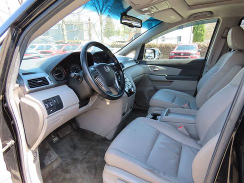 Used 2011 Honda Odyssey EX-L image 2