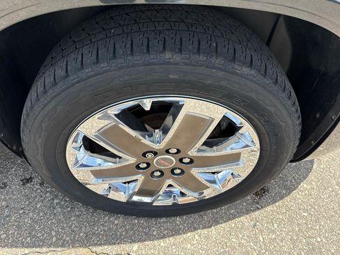 Used 2011 GMC Acadia Denali AWD/4WD image 29