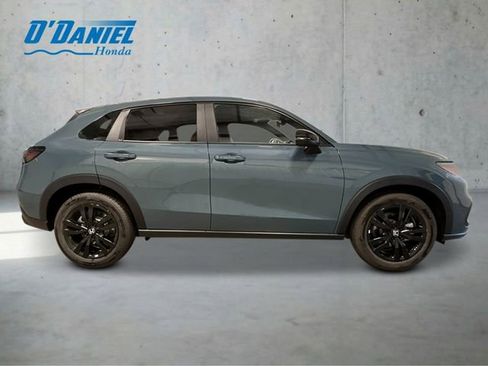New 2026 Honda HR-V Sport image 8