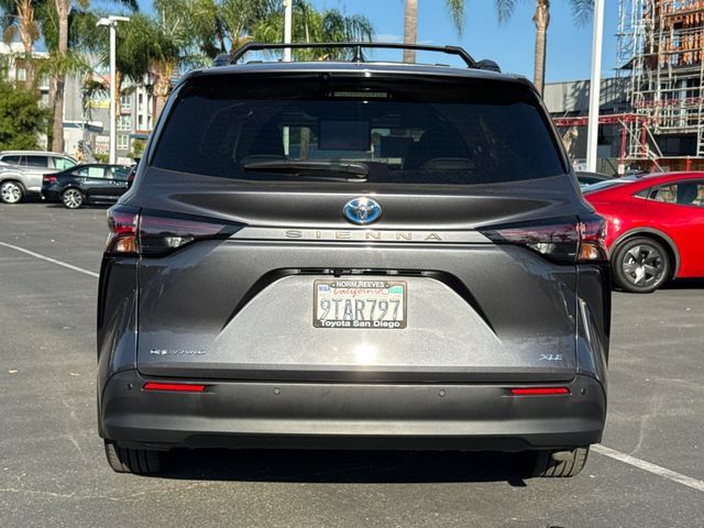 New 2025 Toyota Sienna XLE w/ XLE Plus Package AWD/4WD image 13