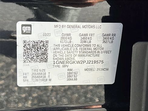 Used 2023 Chevrolet Traverse LT FWD image 23