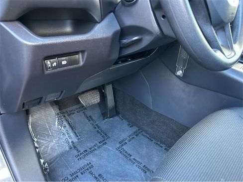 Used 2025 Toyota RAV4 LE image 31