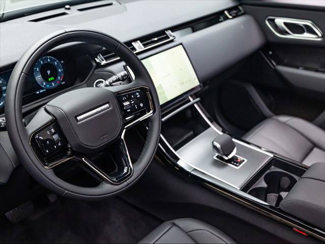 New 2026 Land Rover Range Rover Velar S AWD/4WD image 17