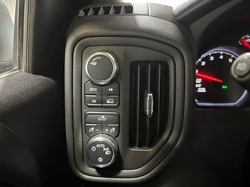 Used 2023 GMC Sierra 1500 Pro w/ Pro Value Package AWD/4WD image 21