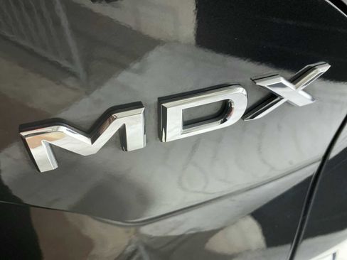 Used 2023 Acura MDX SH-AWD w/ Technology Package image 7