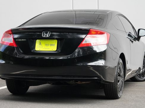 Used 2013 Honda Civic LX image 4