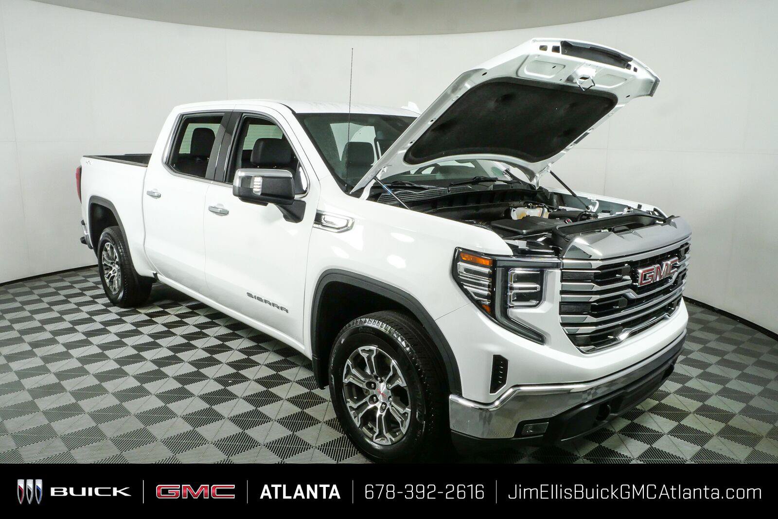 Used 2026 GMC Sierra 1500 SLT AWD/4WD image 31