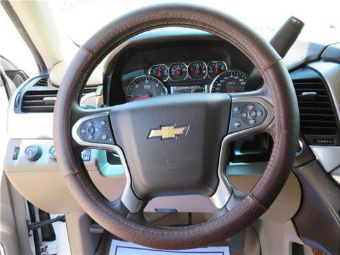 Used 2016 Chevrolet Suburban LTZ image 13