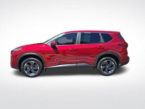 Used 2025 Nissan Rogue SV w/ SV Premium Package AWD/4WD image 2